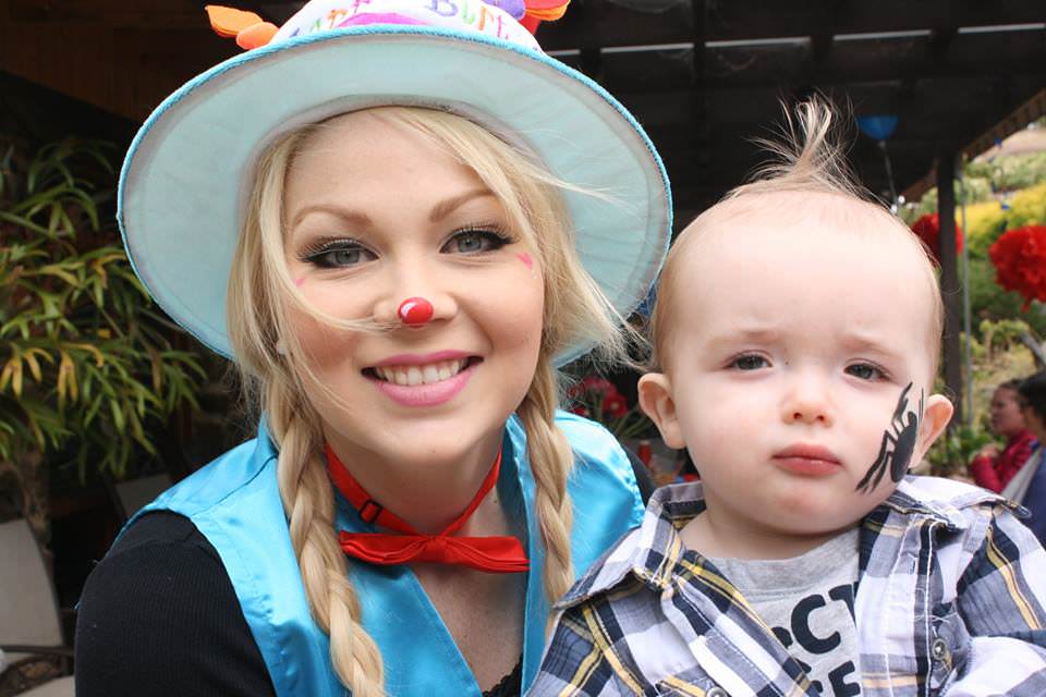 dreamscape bubbles the clown toddler parties