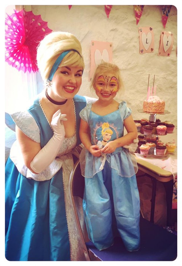 Cinderella children's party entertainer