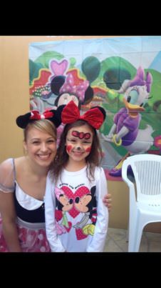 minnie mouse kids party entertainer